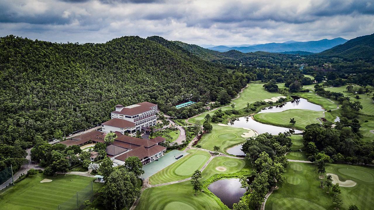 Alpine Golf Resort Chiang Mai Ban Huai Sai Nua Ngoại thất bức ảnh