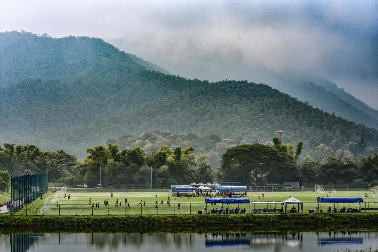 Alpine Golf Resort Chiang Mai Ban Huai Sai Nua Ngoại thất bức ảnh