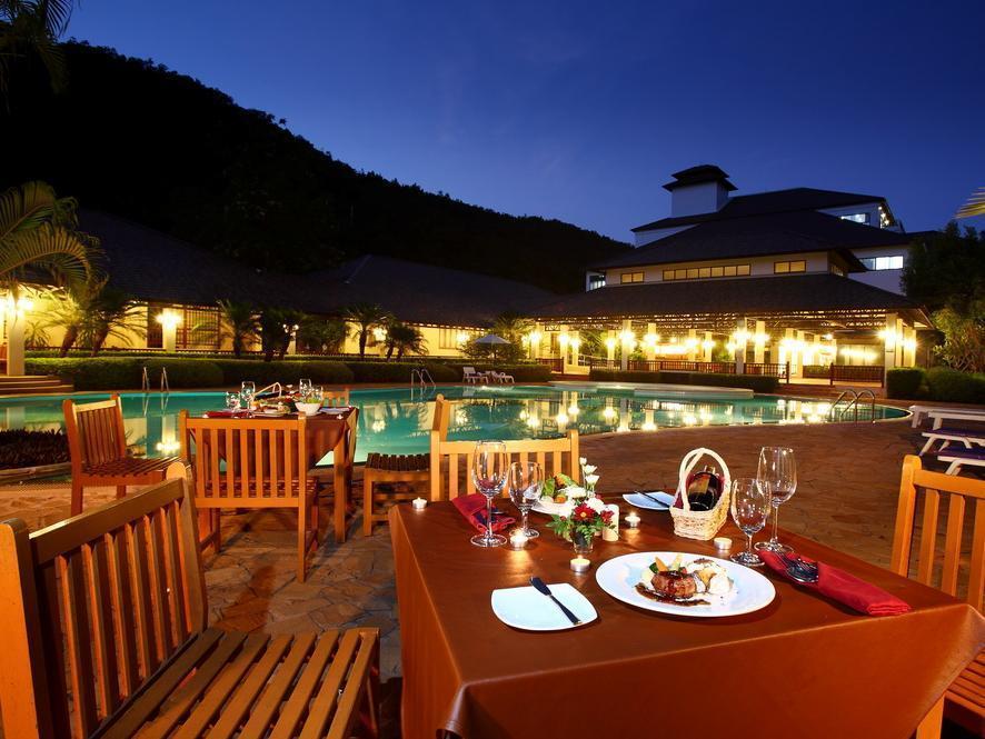 Alpine Golf Resort Chiang Mai Ban Huai Sai Nua Ngoại thất bức ảnh