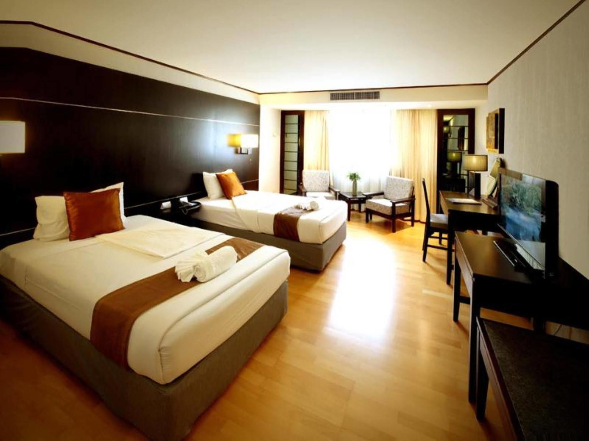 Alpine Golf Resort Chiang Mai Ban Huai Sai Nua Ngoại thất bức ảnh