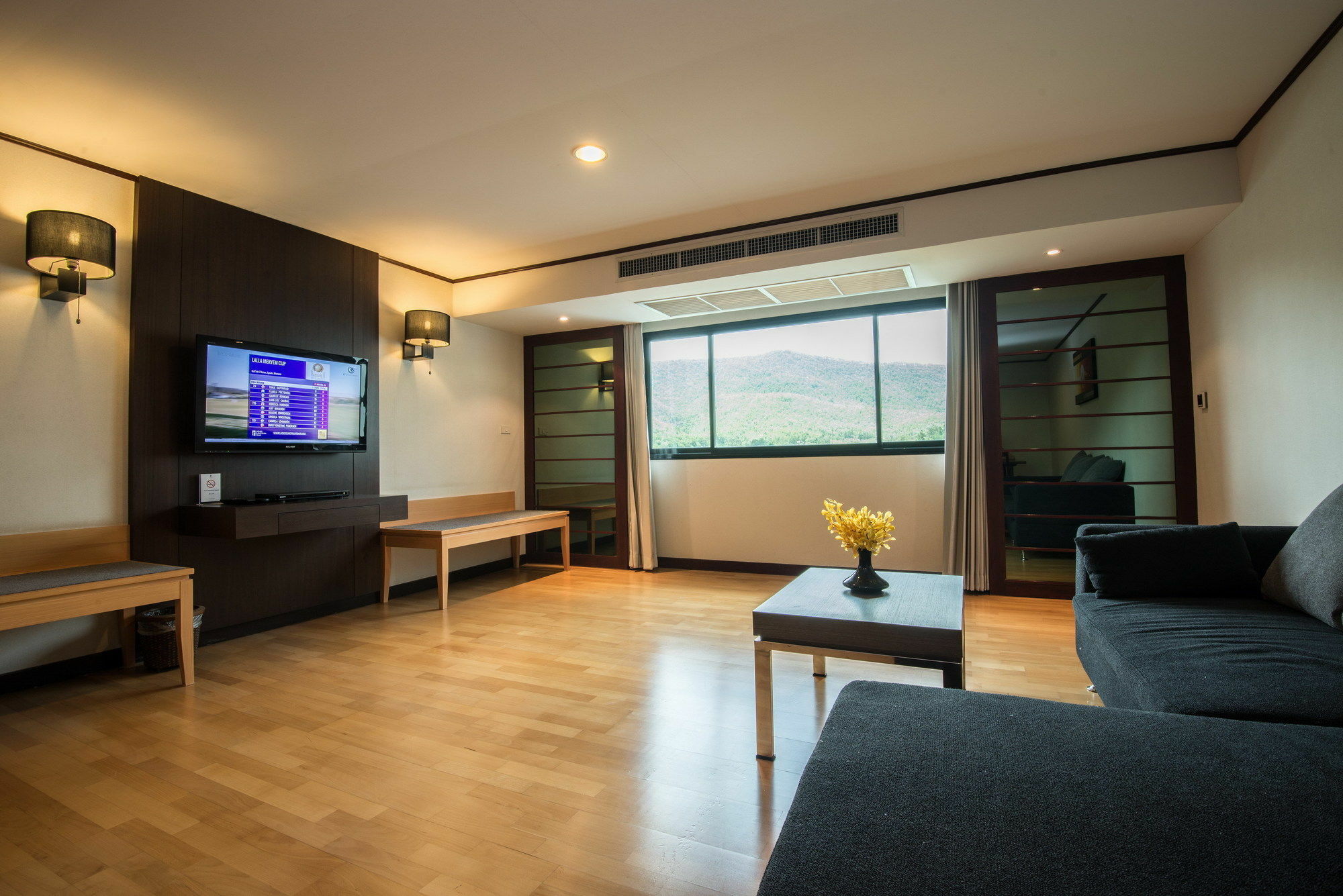 Alpine Golf Resort Chiang Mai Ban Huai Sai Nua Ngoại thất bức ảnh